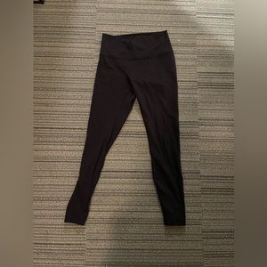Black lulu lemon leggings